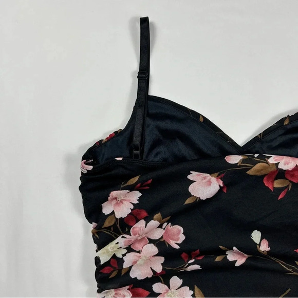 Vintage 90’s Floral Cropped Tank Top - Picture 10 of 10